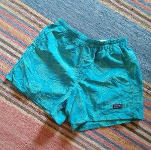 Patagonia classic Baggies w/ 4" inseam
